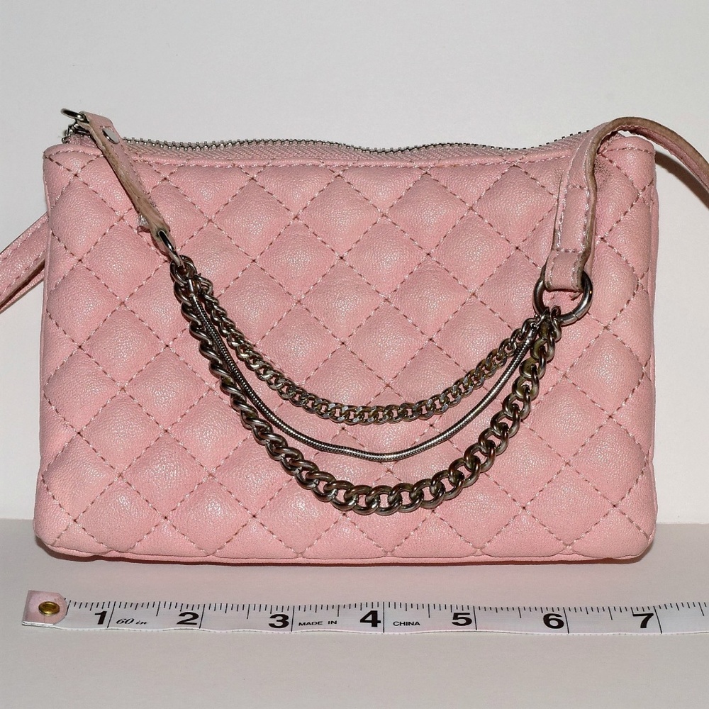 ✅Express Pink Crossbody Bag with Chain accent